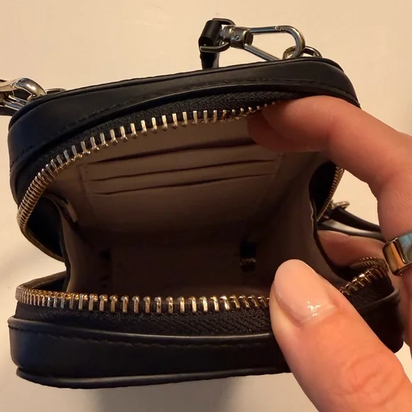 Kate Spade Black Pebbled Leather Phone Crossbody - Picture 3 of 3